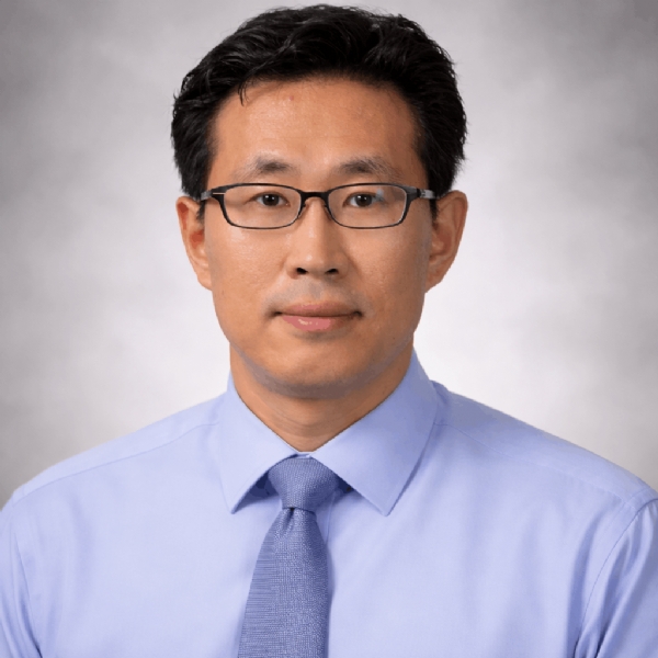 GS.TS.BS. Yoo-Seok Yoon